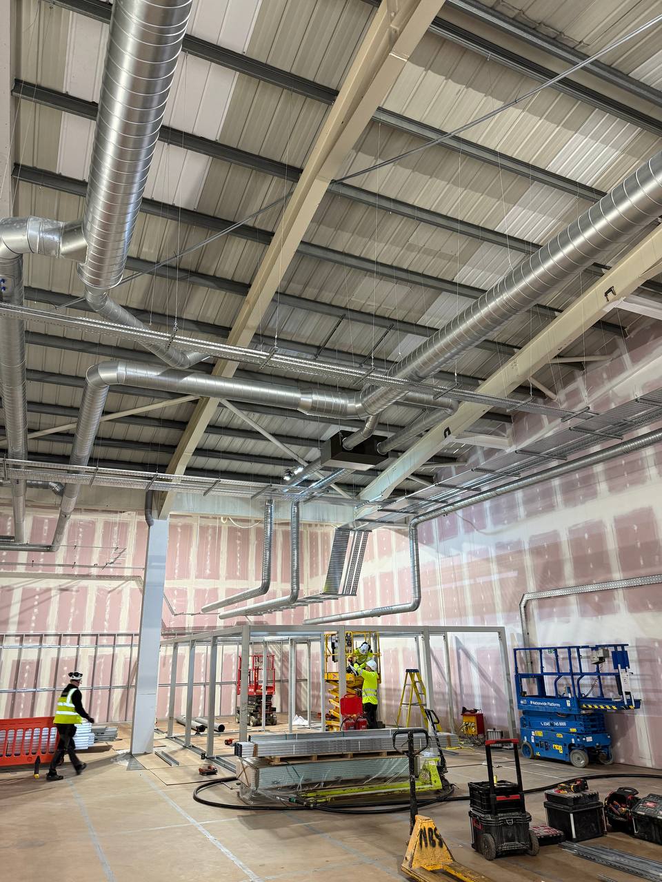 Ductwork route coordinated with other building services